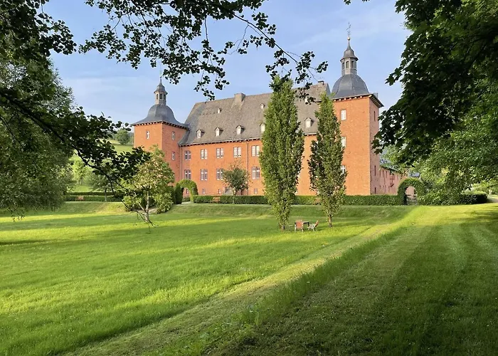 Ferienwohnungen Jagdschloss Adolphsburg